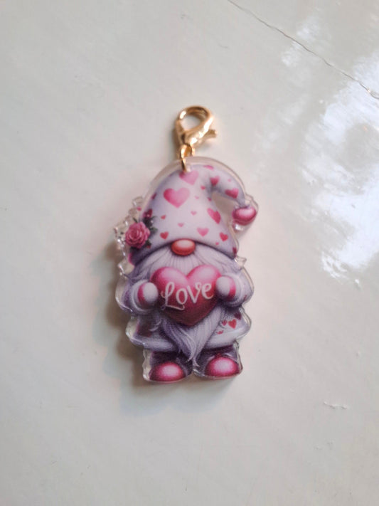 Tomte, rosa hjärtan